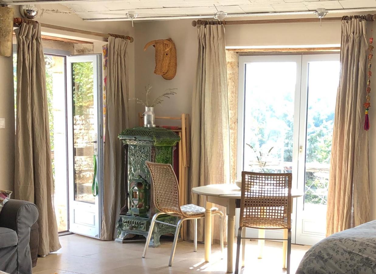 Vineyard Garden Studio Mont-Saint-Jean  Esterno foto